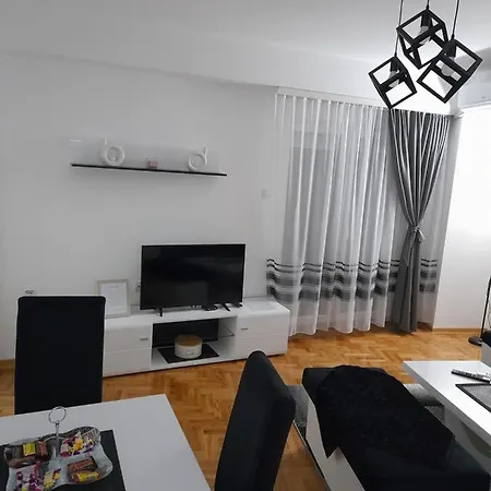 Holiday Apartments Apartment